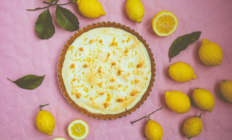 Lemon Mascarpone Cream Pie